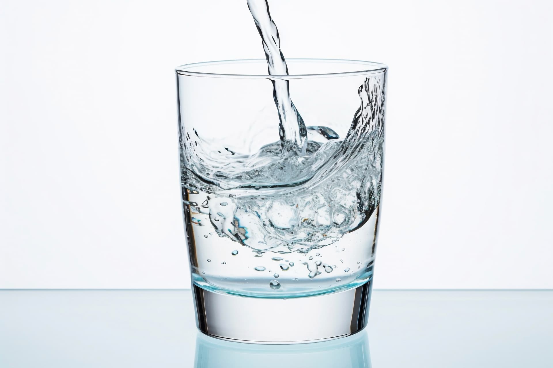 The Water Myth: Why 8 Glasses Won't Fix Your Breathing